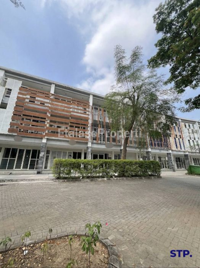 Foto properti 3 Unit Jejer - Sewa Ruko 3 Lantai Di Royal Residence Wiyung 2