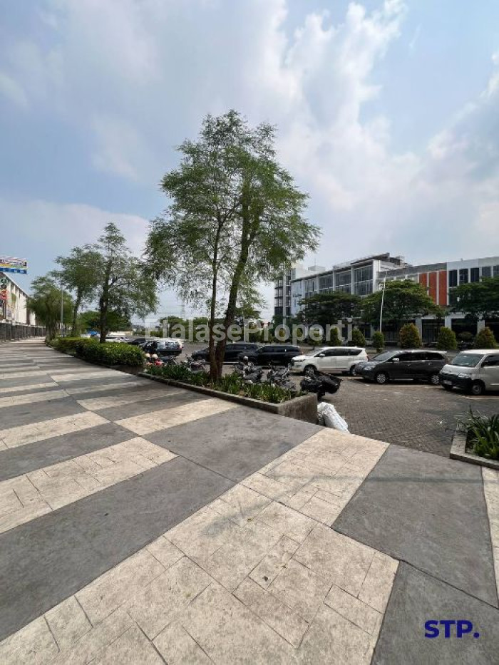 Foto properti 3 Unit Jejer - Sewa Ruko 3 Lantai Di Royal Residence Wiyung 5