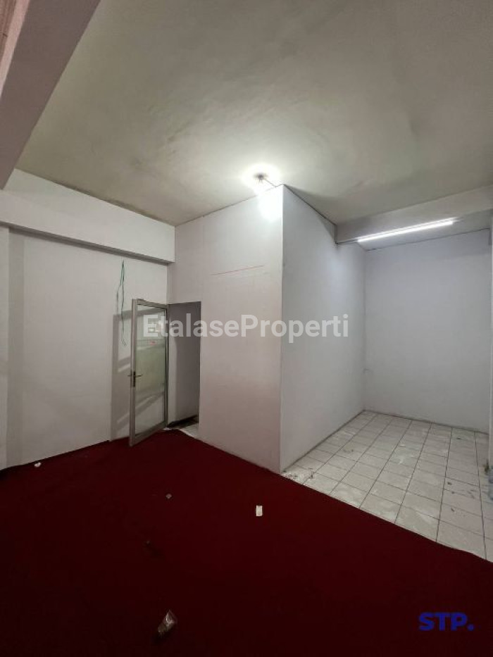 Foto properti Sewa Ruko 3 Lantai Di Nginden Semolo Surabaya 8