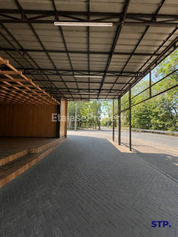 Foto properti Sewa Ruko 3 Lantai Di Nginden Semolo Surabaya 10