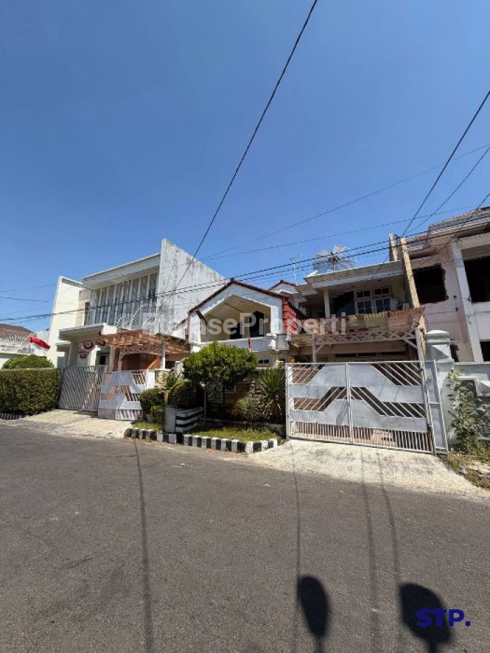 Foto properti Rumah Siap Huni Di Wisma Permai Barat Surabaya 3