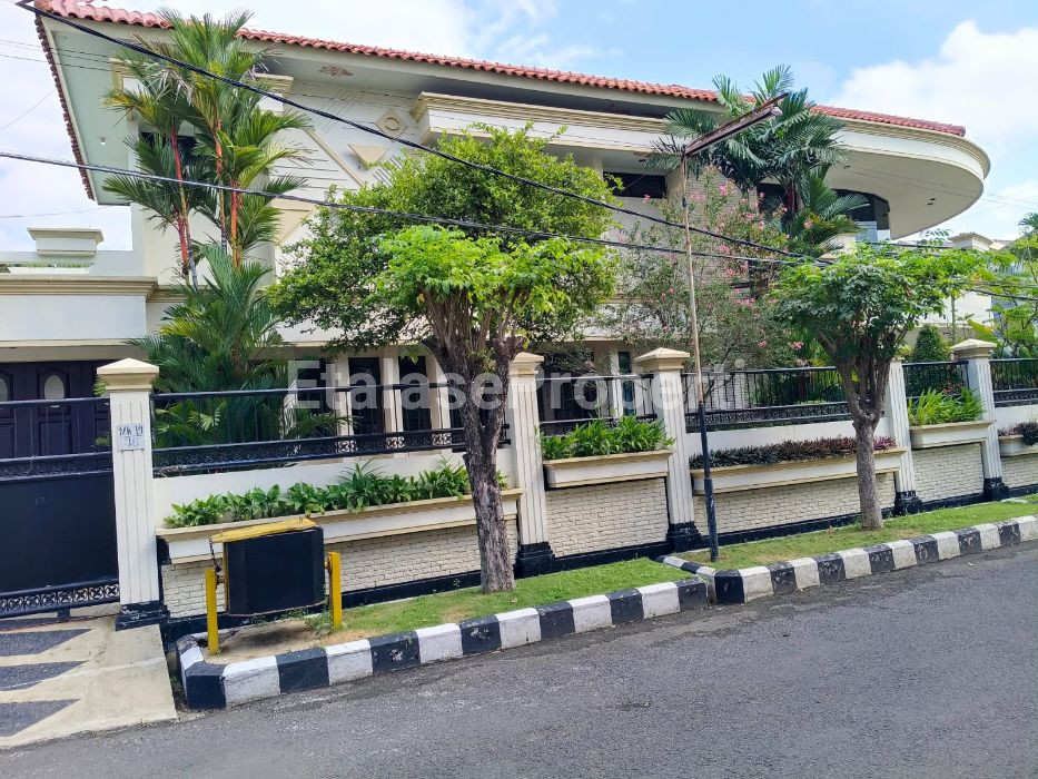 Foto properti DIJUAL  RUMAH SIAP HUNI  Manyar Kertoarjo 3