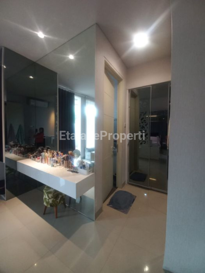 Foto properti DISEWAKAN RUMAH SIAP HUNI  SEMI FURNISH WISATA BUKIT MAS 2 CLUSTER GRAND PALAIS 8