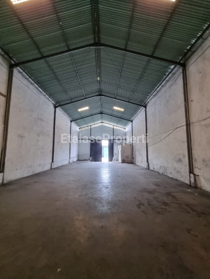 Foto properti DISEWAKAN GUDANG DI MUTIARA TAMBAK LANGON 2