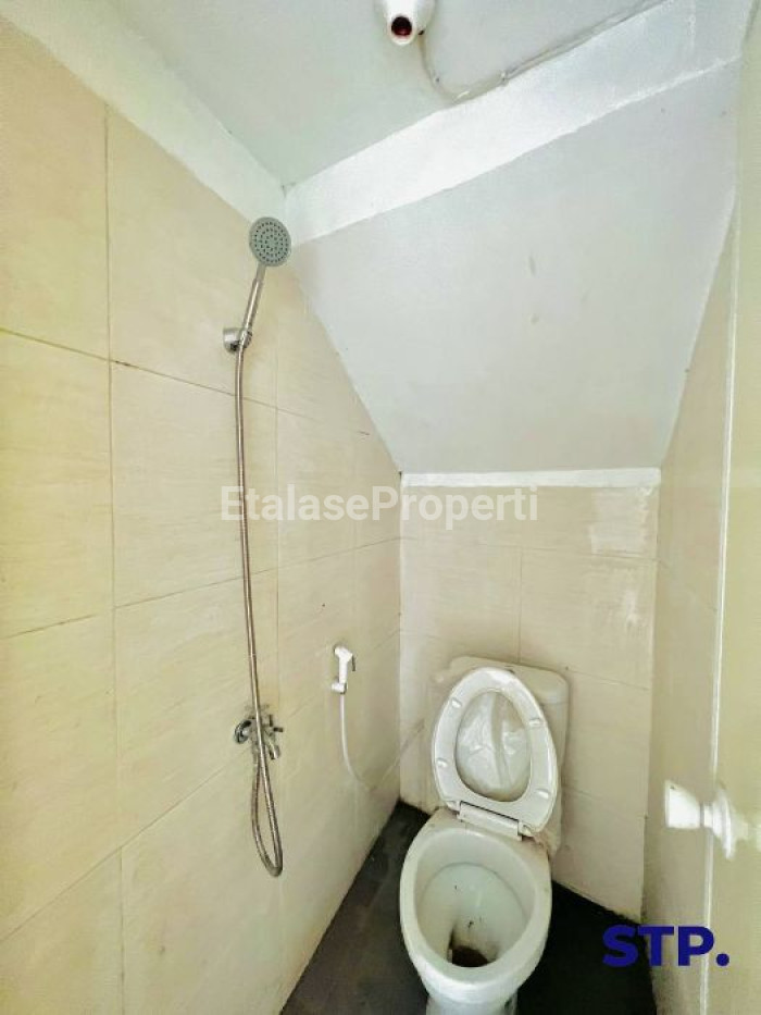 Foto properti Sisa 1 Unit - Rumah Baru 2 Lantai Wonorejo Selatan Bonus Gambar Interior 5