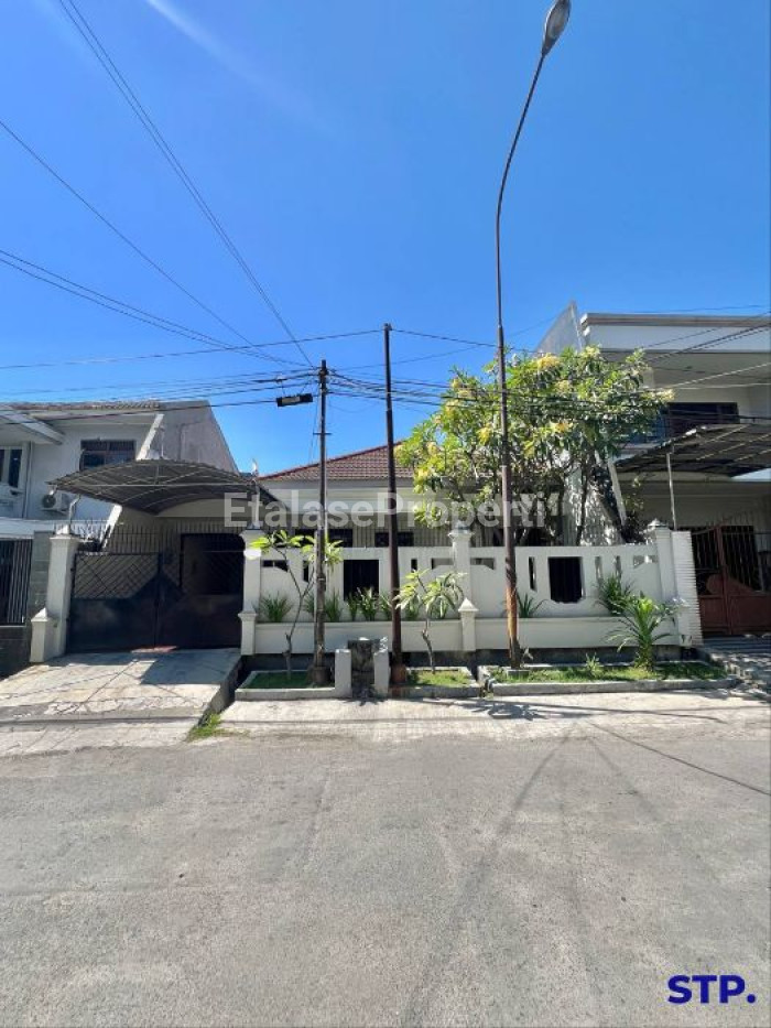 Foto properti Jual Cepat, Rumah Siap Huni Di Dharmahusada Indah Timur Blok Favorit 1