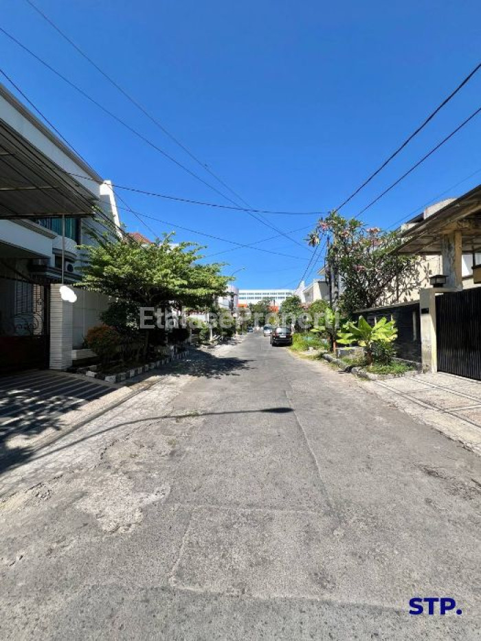 Foto properti Jual Cepat, Rumah Siap Huni Di Dharmahusada Indah Timur Blok Favorit 4
