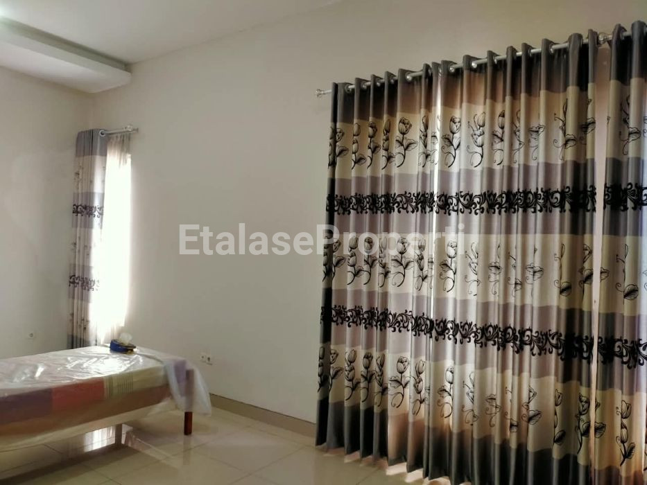 Foto properti JUAL CEPAT - Rumah Lebar 8 Minimalis Di Pondok Tjandra Cluster Jambu 7