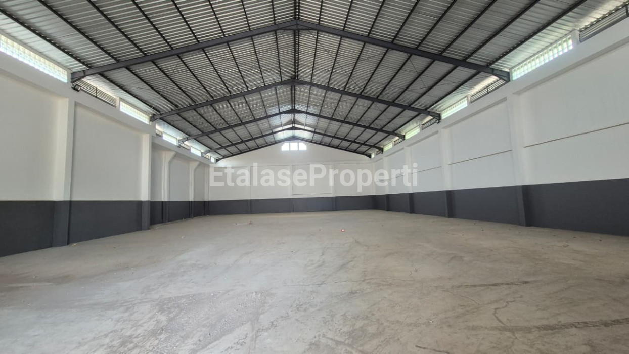 Foto properti Disewakan Gudang Baru Di Jl Brantas Probolinggo 3