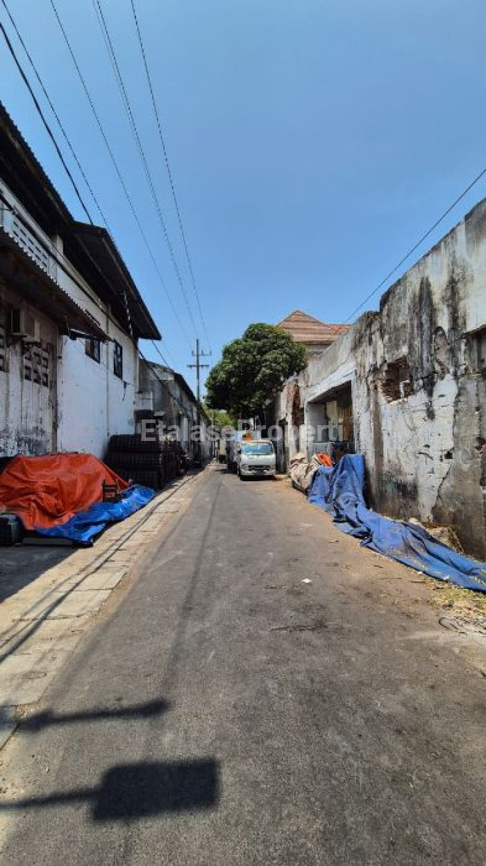 Foto properti Disewakan Ruko Pesapen Dekat Jl Rajawali 2