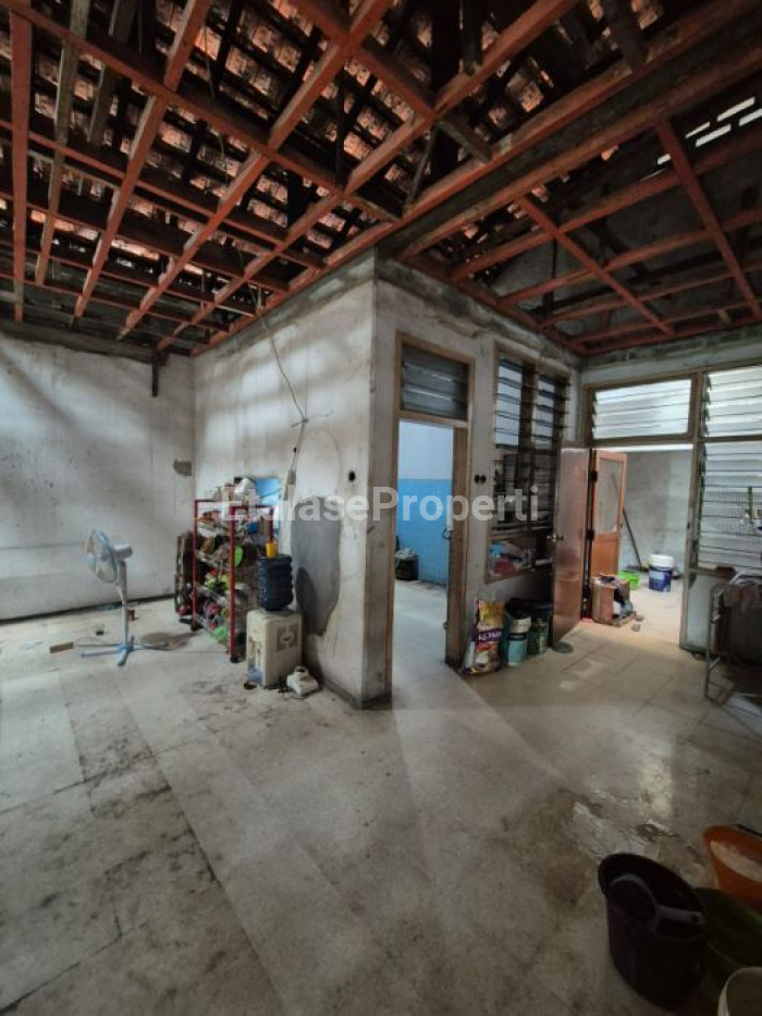 Foto properti Disewakan Ruko Pesapen Dekat Jl Rajawali 5