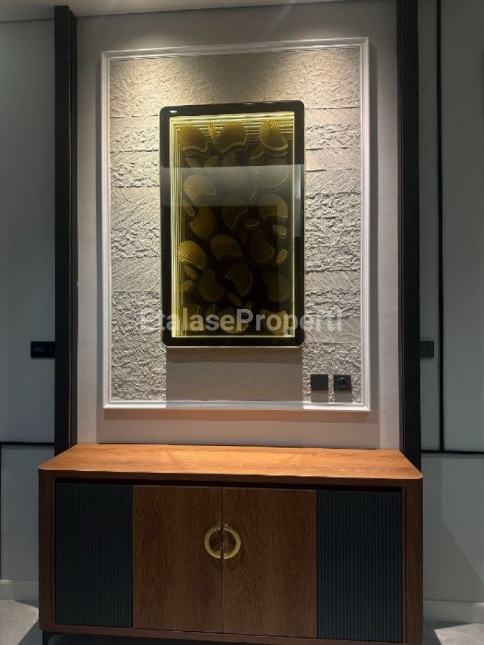 Foto properti Rumah Gress Royal Residence Wiyung 9