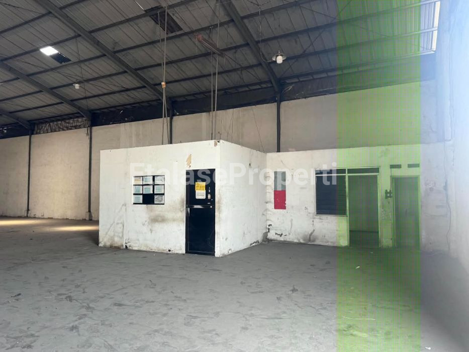 Foto properti Disewakan Gudang Di Buduran 5