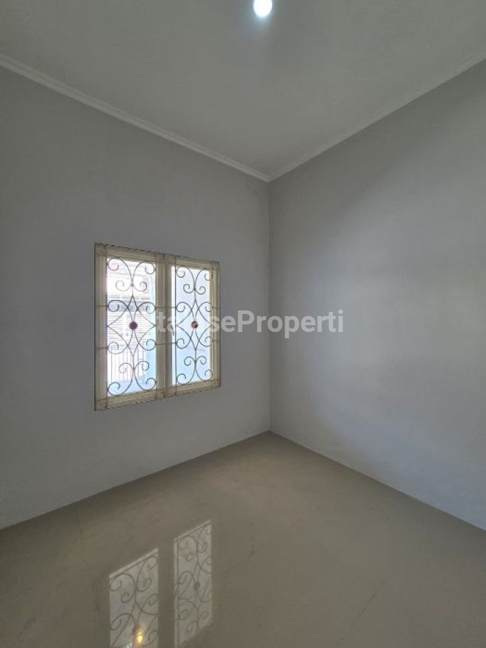Foto properti Dijual Rumah Siap Huni Di Wonorejo Rungkut 4
