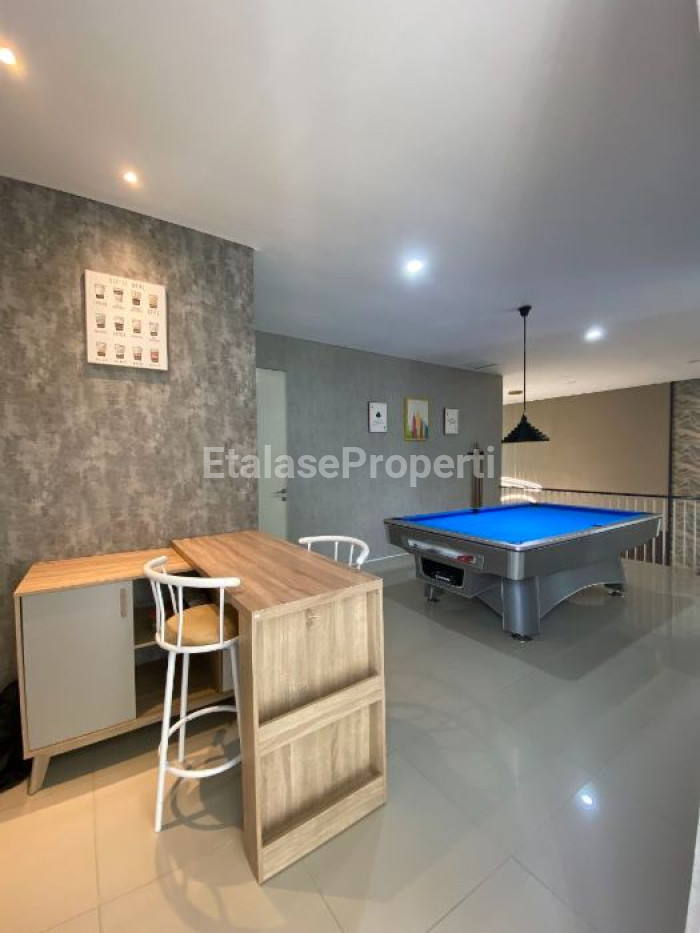 Foto properti Rumah Mewah Full Furnished Di CitraLand The GreenLake Surabaya 6