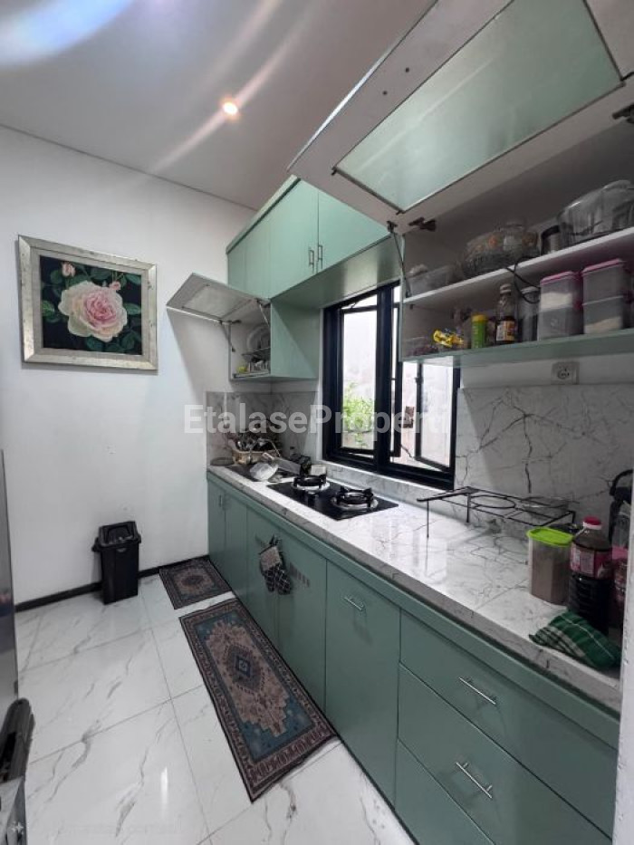 Foto properti Dijual Rumah Di Rungkut Harapan Samping Raya MERR 4