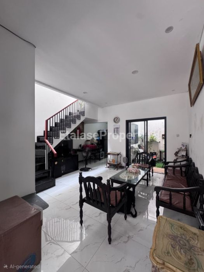 Foto properti Dijual Rumah Di Rungkut Harapan Samping Raya MERR 6