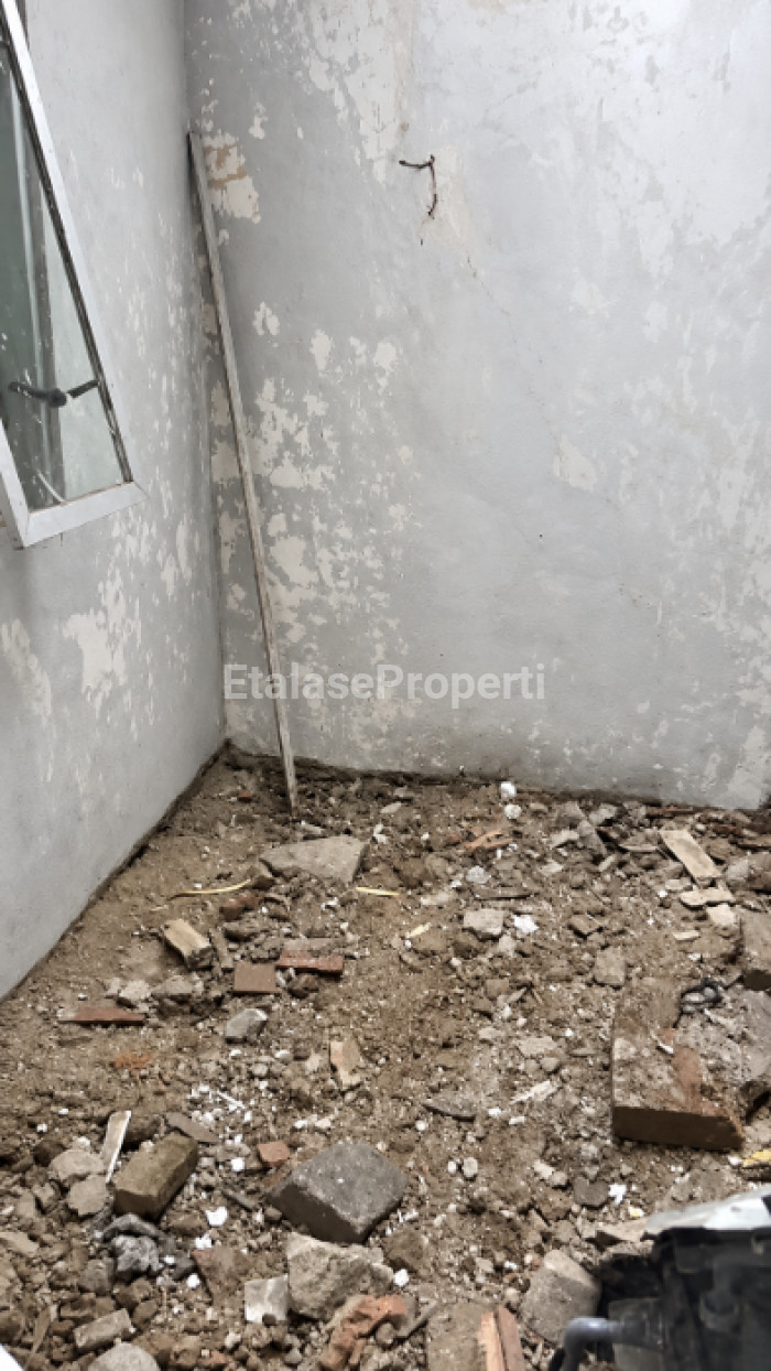 Foto properti Dijual Rumah Di Perumahan Rezanna 5 Jetis Mojokerto 6
