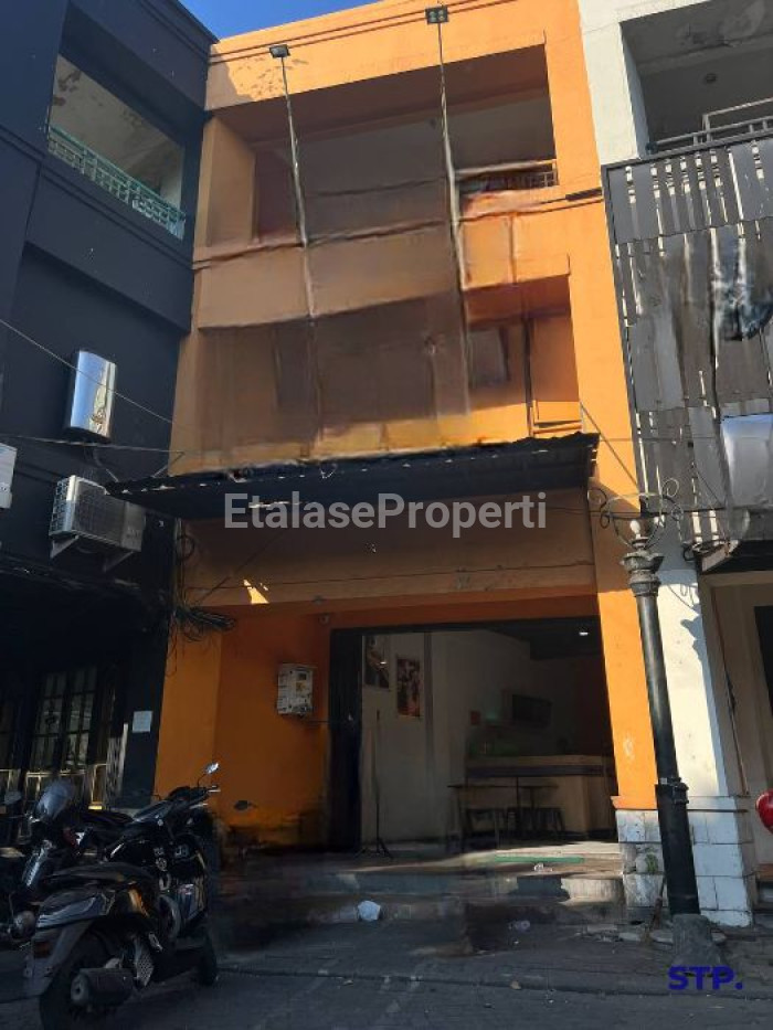 Foto properti Disewakan Ruko 3 Lantai Di Central Park Mulyosari 2