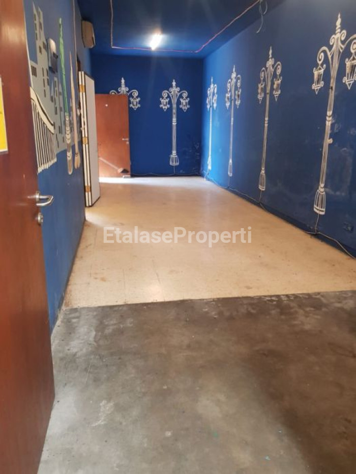 Foto properti Disewakan Bangunan Komersial Di BKR Pelajar Dekat Grand City 4