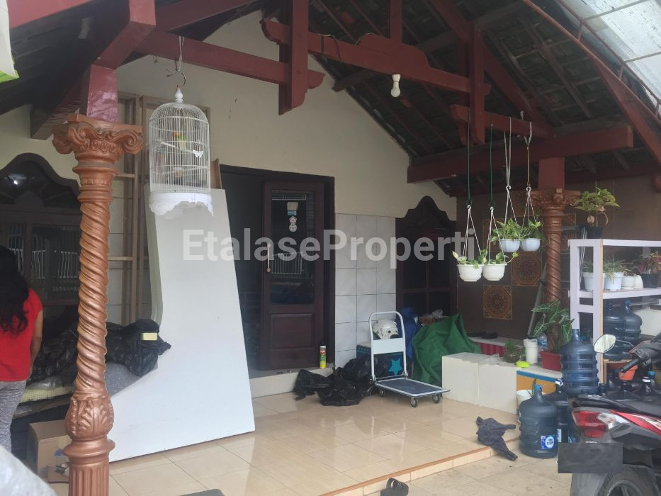 Foto properti Dijual Rumah Di Medayu Utara Siap Huni 1