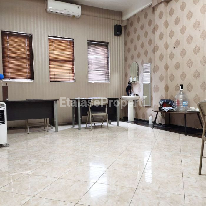 Foto properti Dijual Rumah Di Panjangjiwo Permai Landmark Delta 1