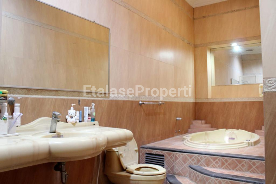 Foto properti Dijual Rumah Panjang Jiwo Tenggilis Mejoyo SBY Timur Dkt Ubaya & KYO 5