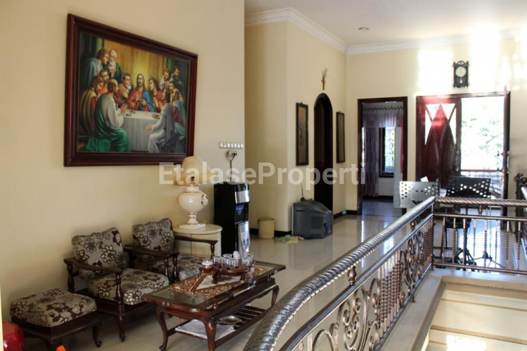 Foto properti Dijual Rumah Panjang Jiwo Tenggilis Mejoyo SBY Timur Dkt Ubaya & KYO 7