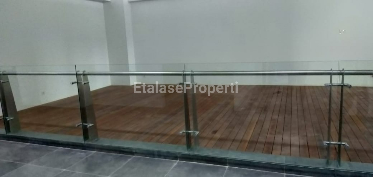 Foto properti Dijual Gedung Kantor Spazio Office Tower Surabaya Barat 4