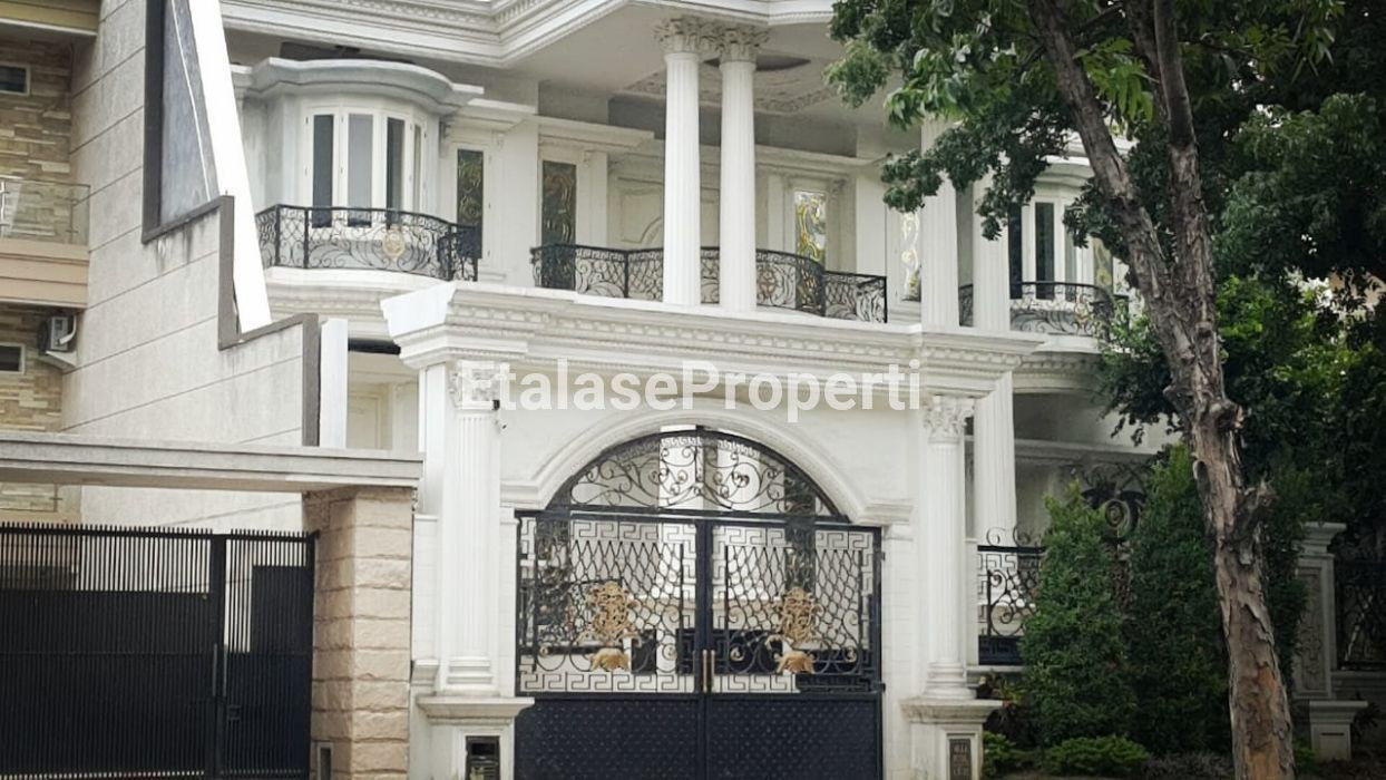 Foto properti Dijual Rumah Mewah Raya Pakuwon City 1