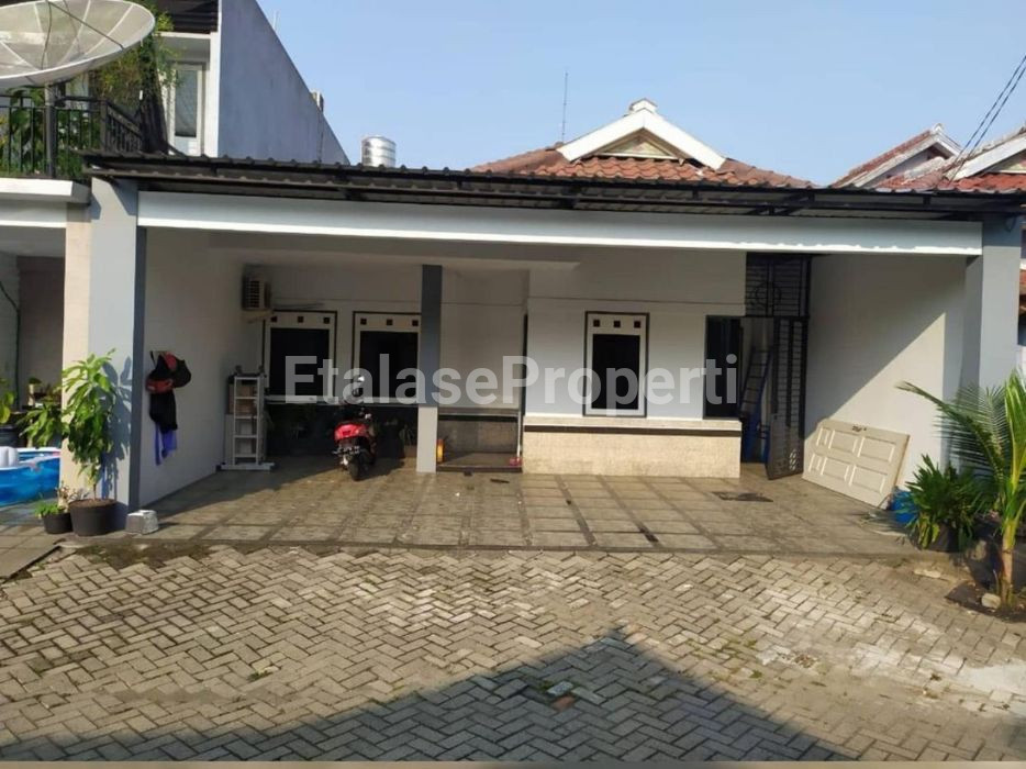 Foto properti Dijual Cepat Rumah 1 Lantai Unimas Garden Regency Waru Sidoarjo 1