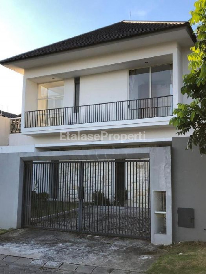 Foto properti Dijual Rumah Minimalis Baru Gress Dian Istana, Park Avenue 1