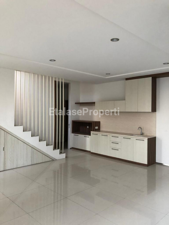 Foto properti Dijual Rumah Minimalis Baru Gress Dian Istana, Park Avenue 4