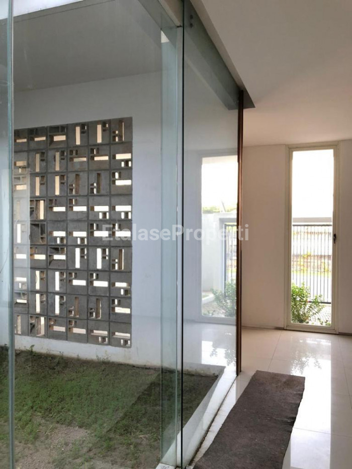 Foto properti Dijual Rumah Minimalis Baru Gress Dian Istana, Park Avenue 8