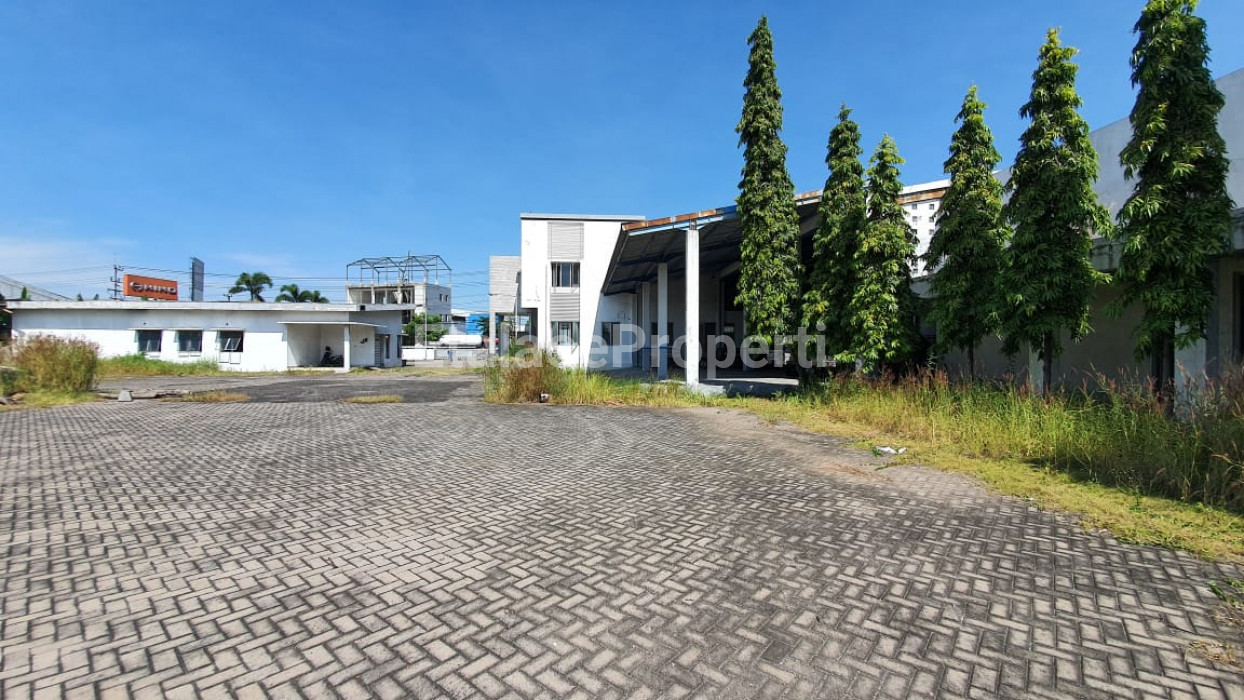 Foto properti Dijual Gudang Siap Pakai  Bisa Untuk Pabrik Lokasi  Strategis Di Raya Kletek Sidoarjo 6