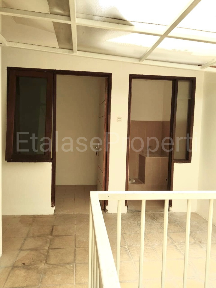Foto properti DISEWAKAN RUMAH TAMAN GAPURA, CITRALAND 5