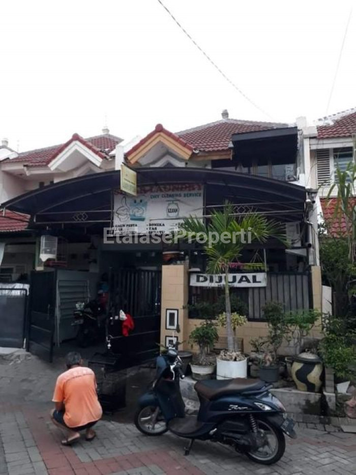 Foto properti Di Jual Rumah Jl. Pantai Mentari Surabaya 3