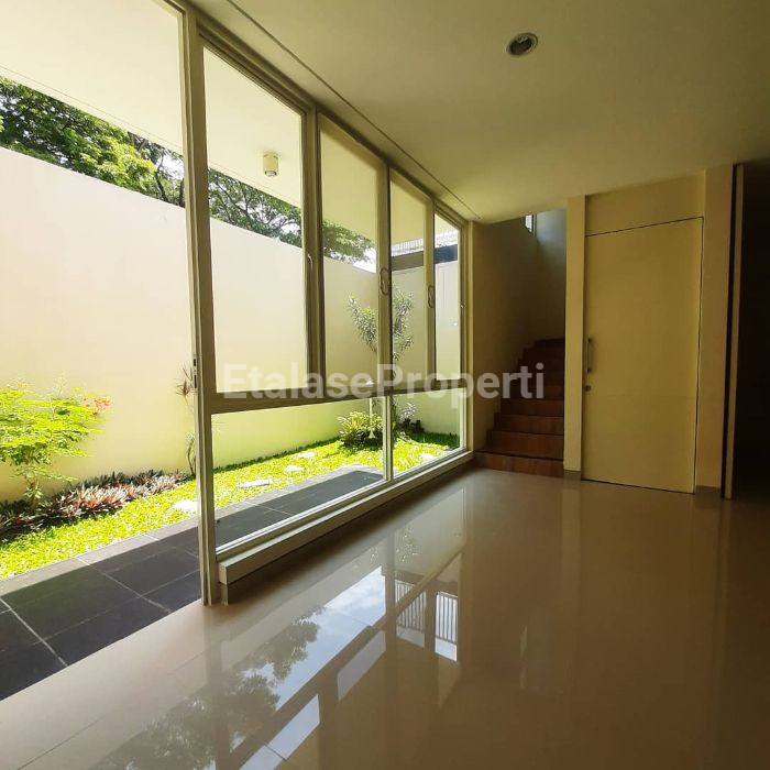 Foto properti Disewakan Murah Rumah Minimalis Citralanf 1