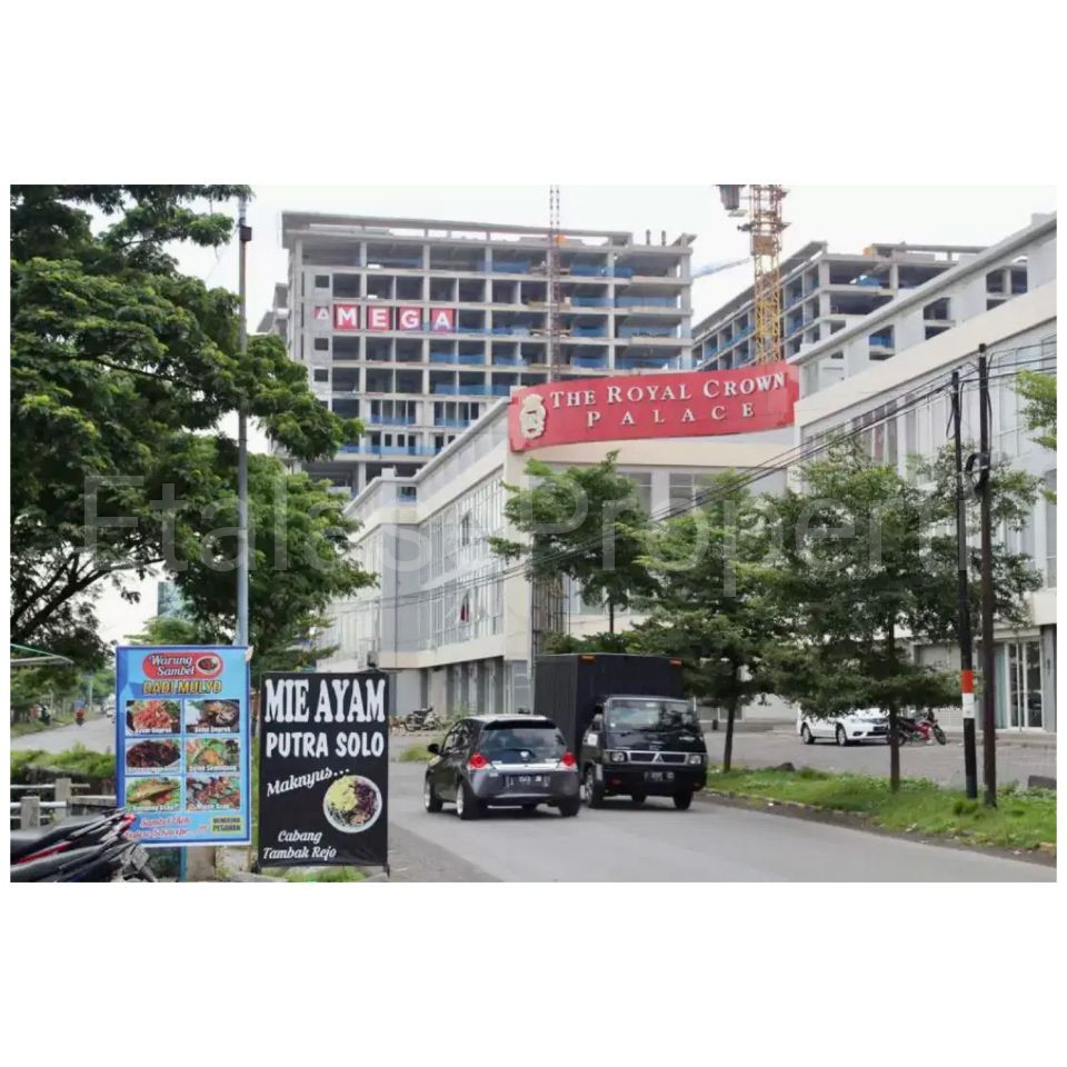 Foto properti Dijual Cepat Ruko Lokasi Strategis Royal Crown Palace, Waru Sidoarjo 3