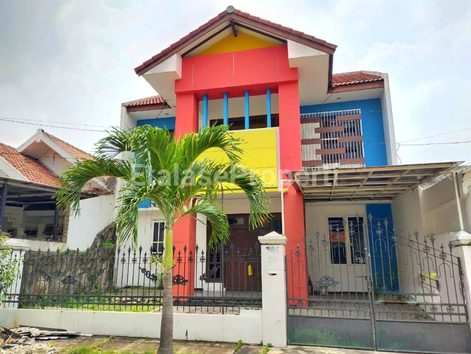 Foto properti Dijual Cepat Rumah 2 Lantai Daerah Gayungsari Gayungan Surabaya 5