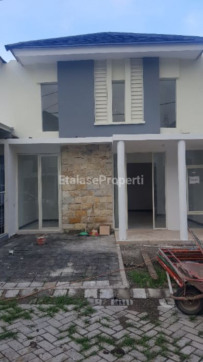 Foto properti Rumah Baru Gress Siap Huni Dekat T2 Juanda 1