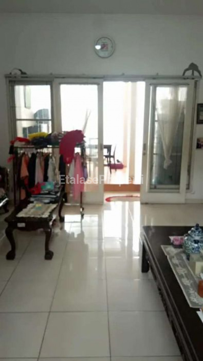 Foto properti Rumah Siap Huni Lokasi Strategis Di Deltasari Baru Waru Sidoarjo 2