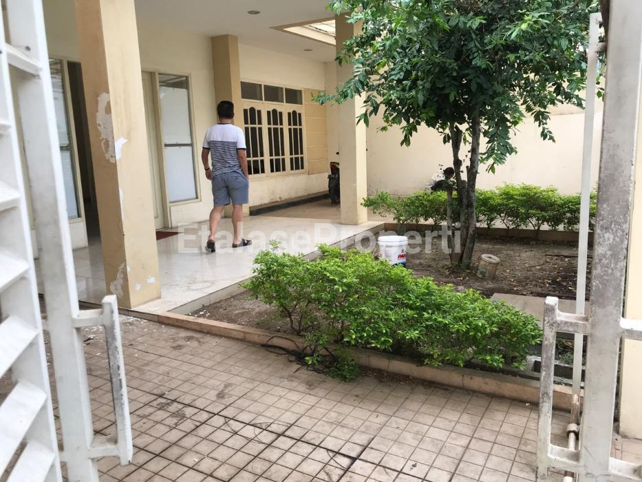 Foto properti Disewakan Rumah Sidosermo PDK Siap Huni 6