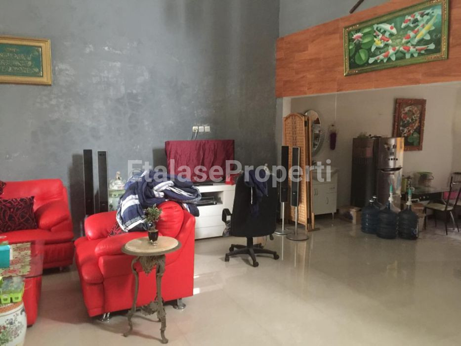 Foto properti Jual Rumah Murah Di Wiguna Surabaya 2