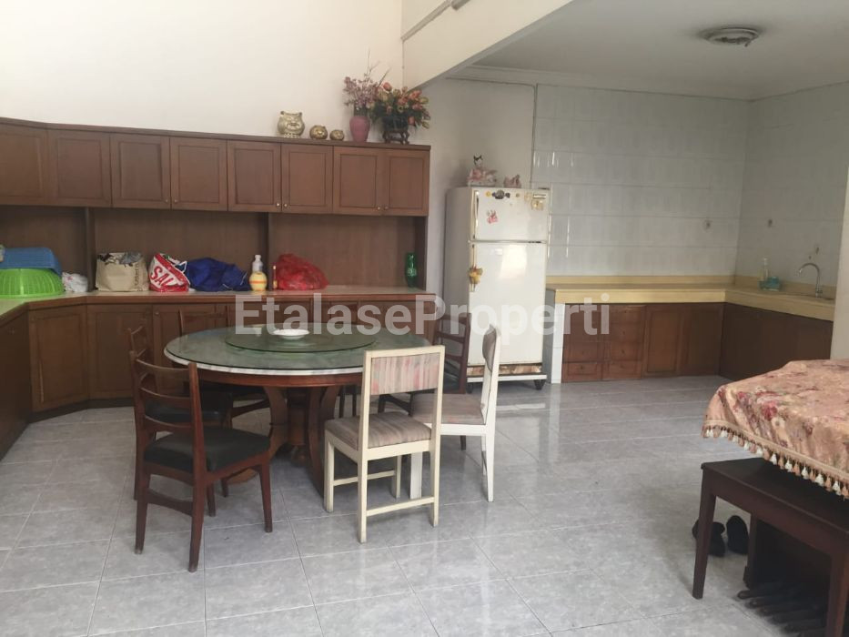 Foto properti Dijual Rumah Tengah Kota !!  Kemuning 6