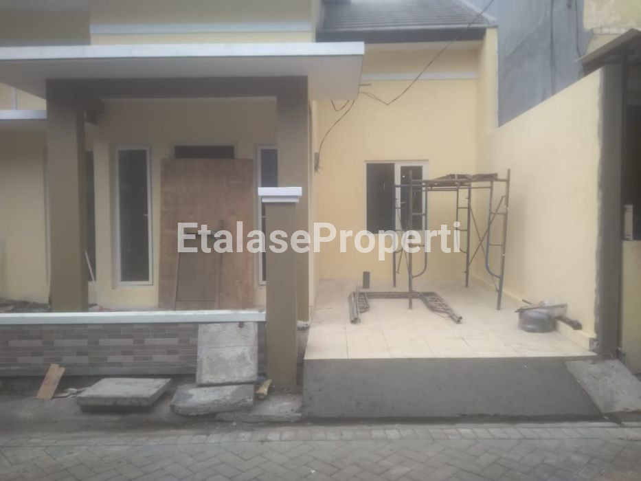 Foto properti Dijual Rumah Di Bogangin, Wiyung Surabaya 1