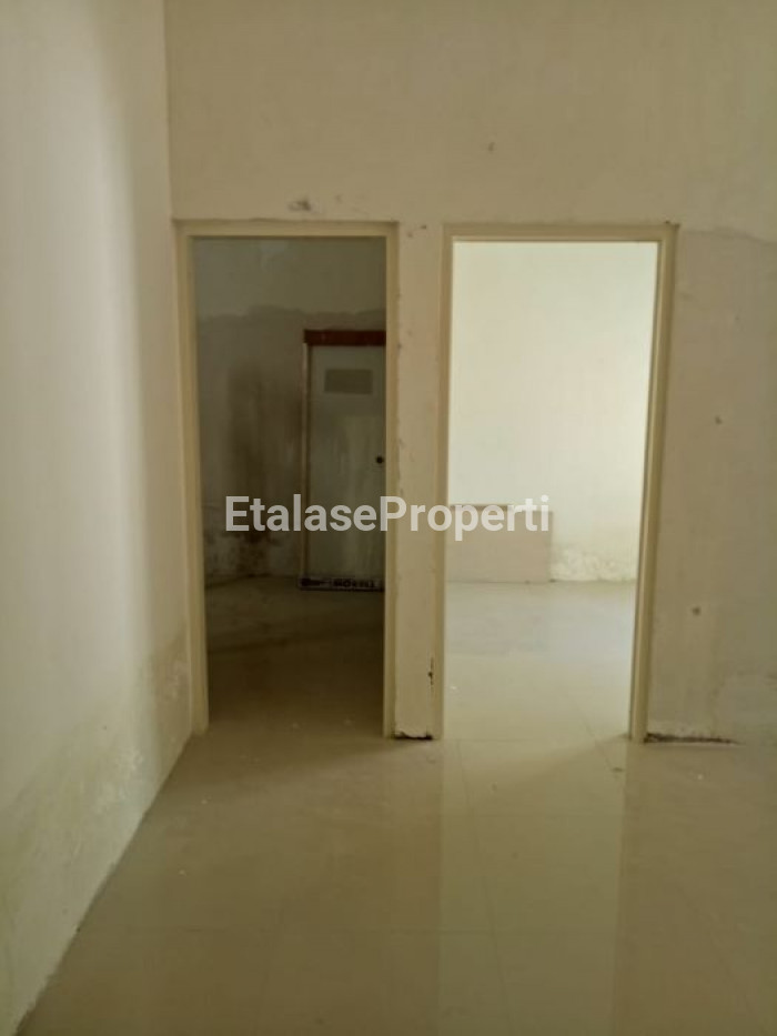 Foto properti Dijual Rumah Di Bogangin, Wiyung Surabaya 2