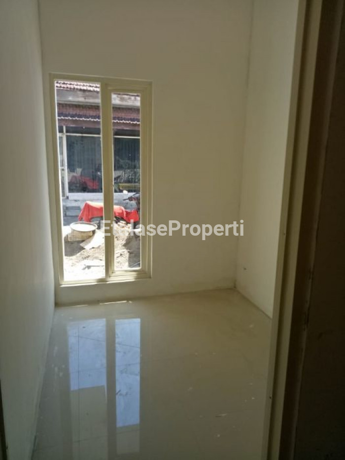 Foto properti Dijual Rumah Di Bogangin, Wiyung Surabaya 4