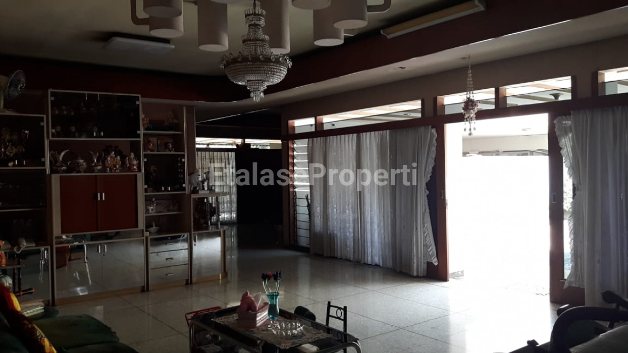 Foto properti Rumah Bagus Dan Nyaman Siap Huni Lokasi Strategis Di Bintang Diponggo Surabaya Barat 5