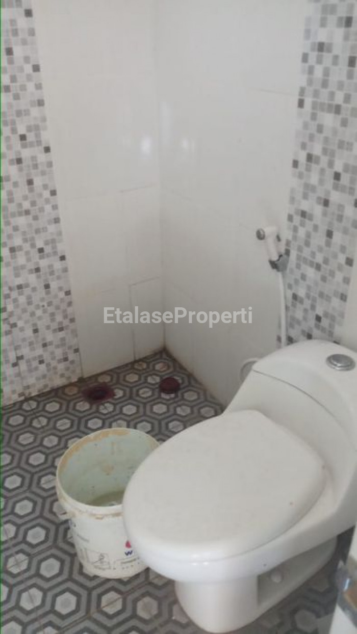 Foto properti Dijual Rumah Baru Gress Lokasi One Gate Wonorejo Selatan 5